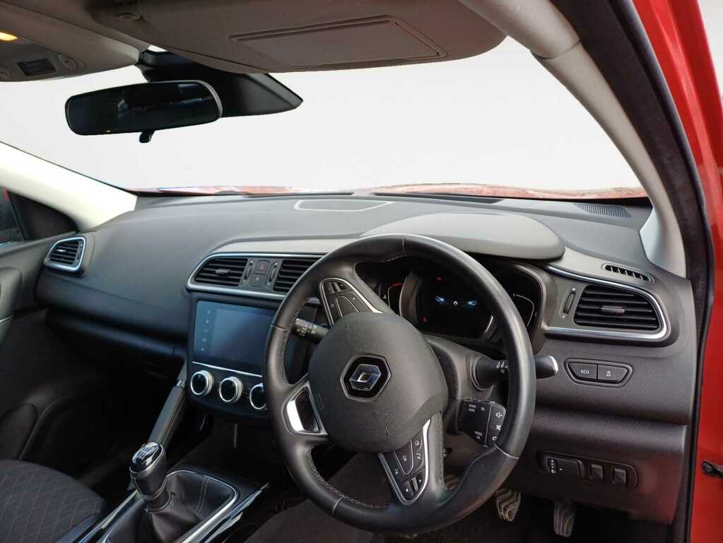 Renault Kadjar 1.3 Tce Iconic Suv YY70AKJ Red #5
