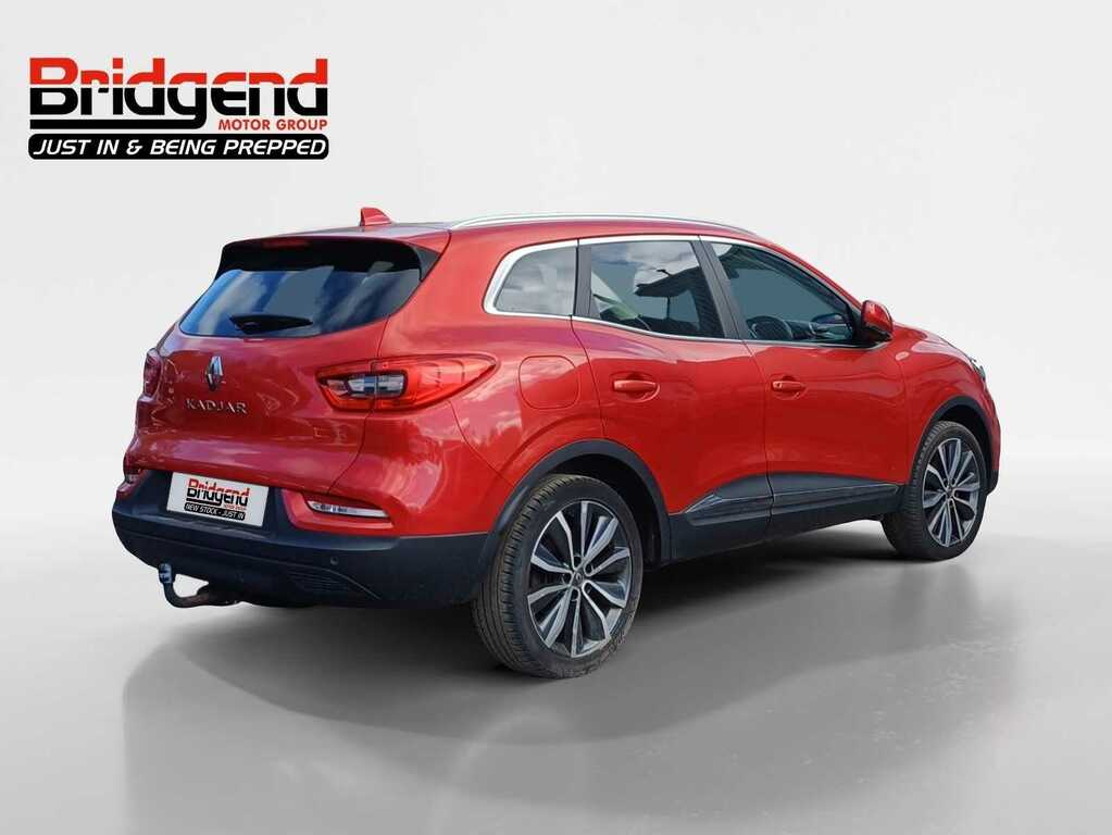 Renault Kadjar 1.3 Tce Iconic Suv YY70AKJ Red #3