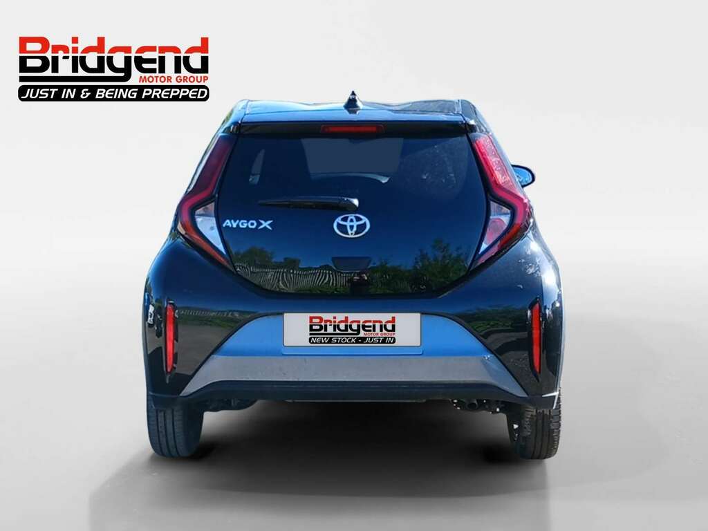 Toyota Aygo 1.0 Vvt-i Edge Hatchback Grey #3