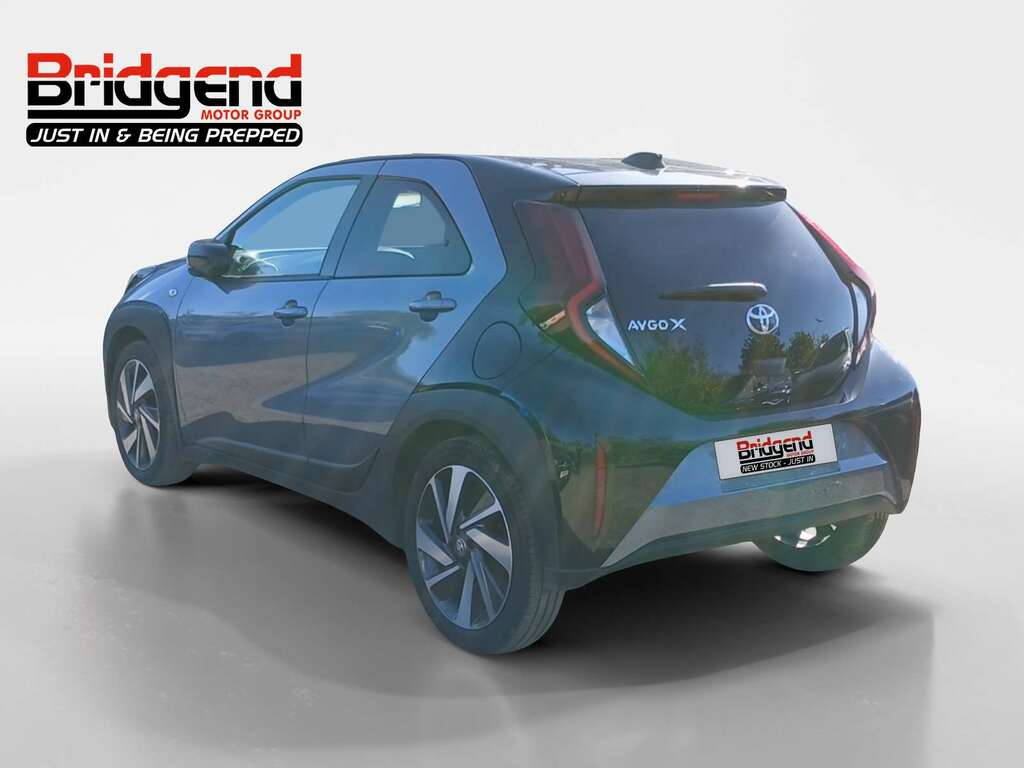 Toyota Aygo 1.0 Vvt-i Edge Hatchback Grey
