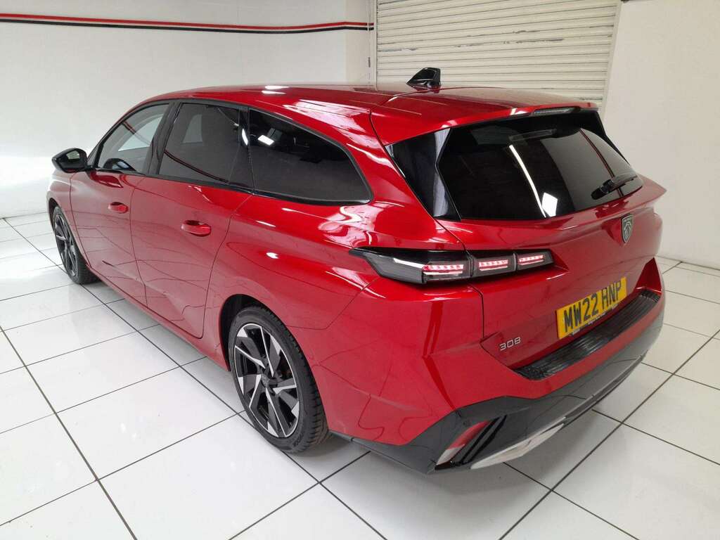 Peugeot 308 SW 1.5 Bluehdi Allure Premium Estate Red #4