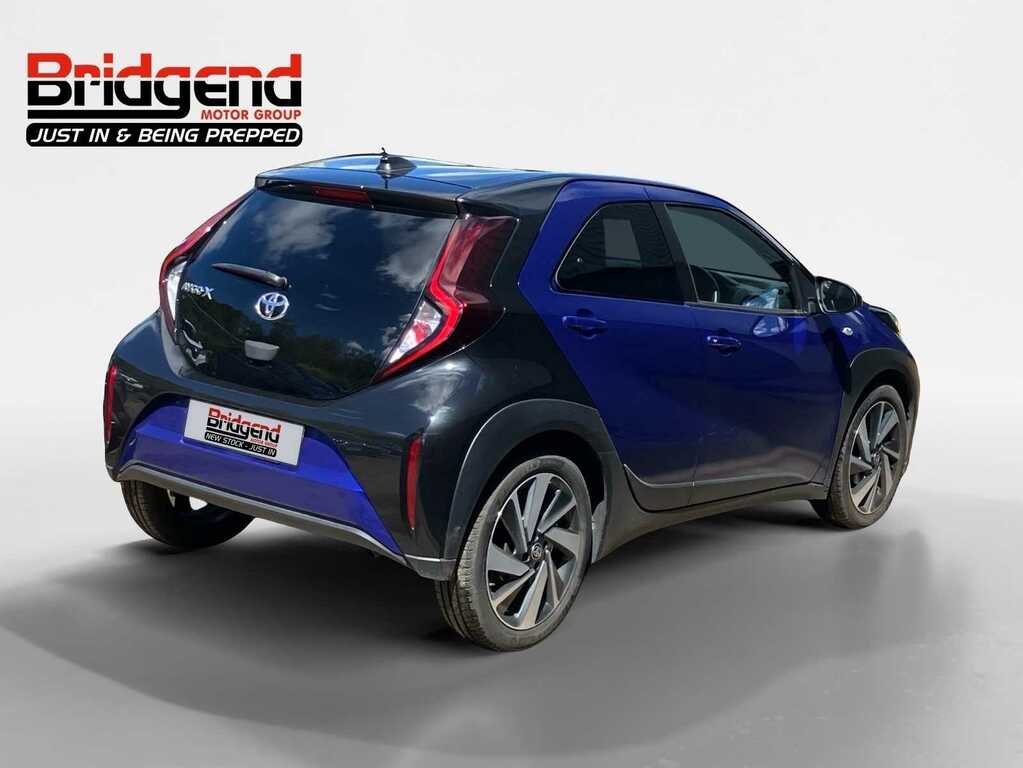 Toyota Aygo 1.0 Vvt-i Edge Hatchback Blue #2