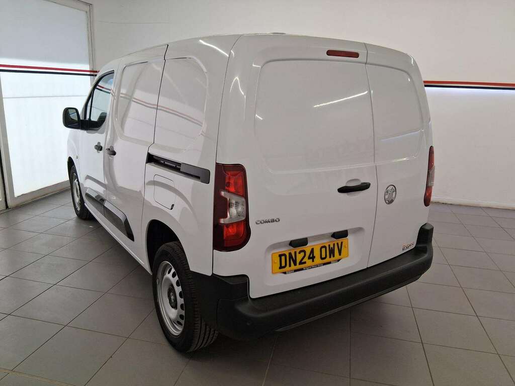 Vauxhall Combo 1.5 Turbo D 2300 Prime Panel Van DN24OWV White #4