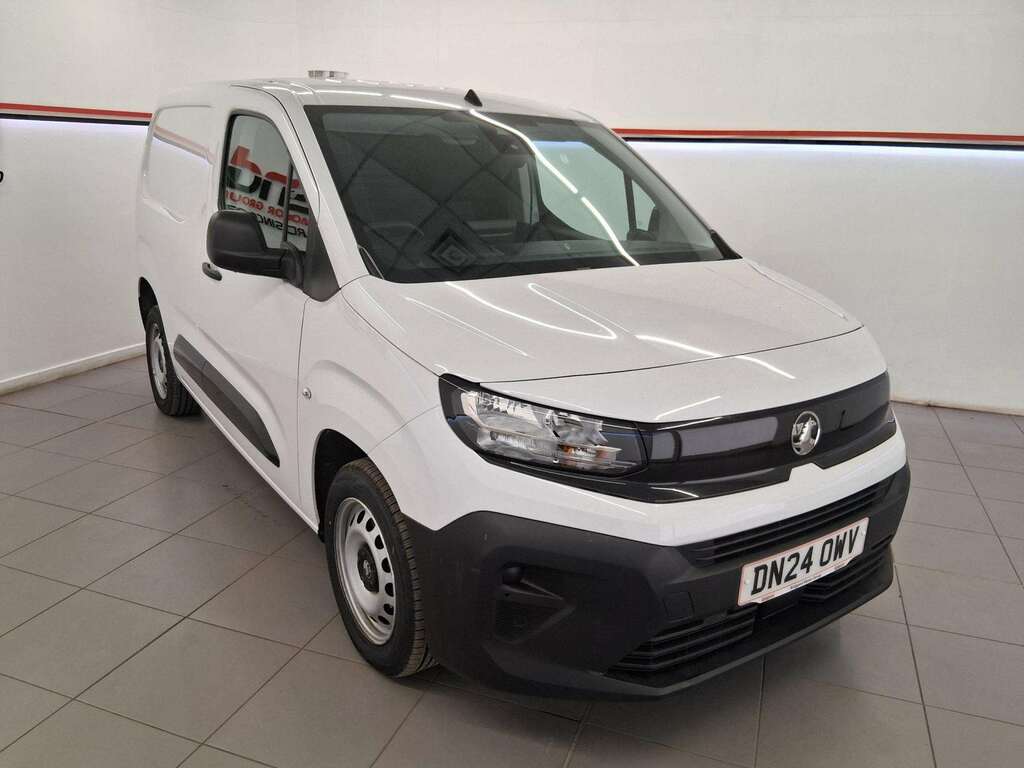 Vauxhall Combo 1.5 Turbo D 2300 Prime Panel Van DN24OWV White #2