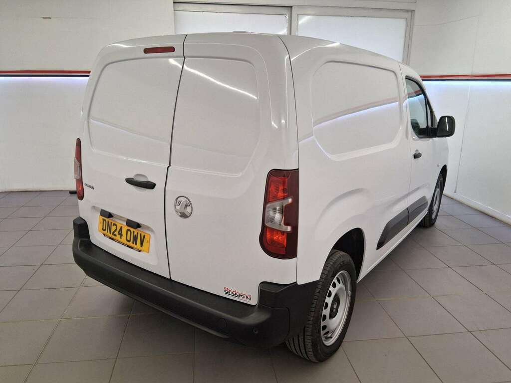 Vauxhall Combo 1.5 Turbo D 2300 Prime Panel Van DN24OWV White #6