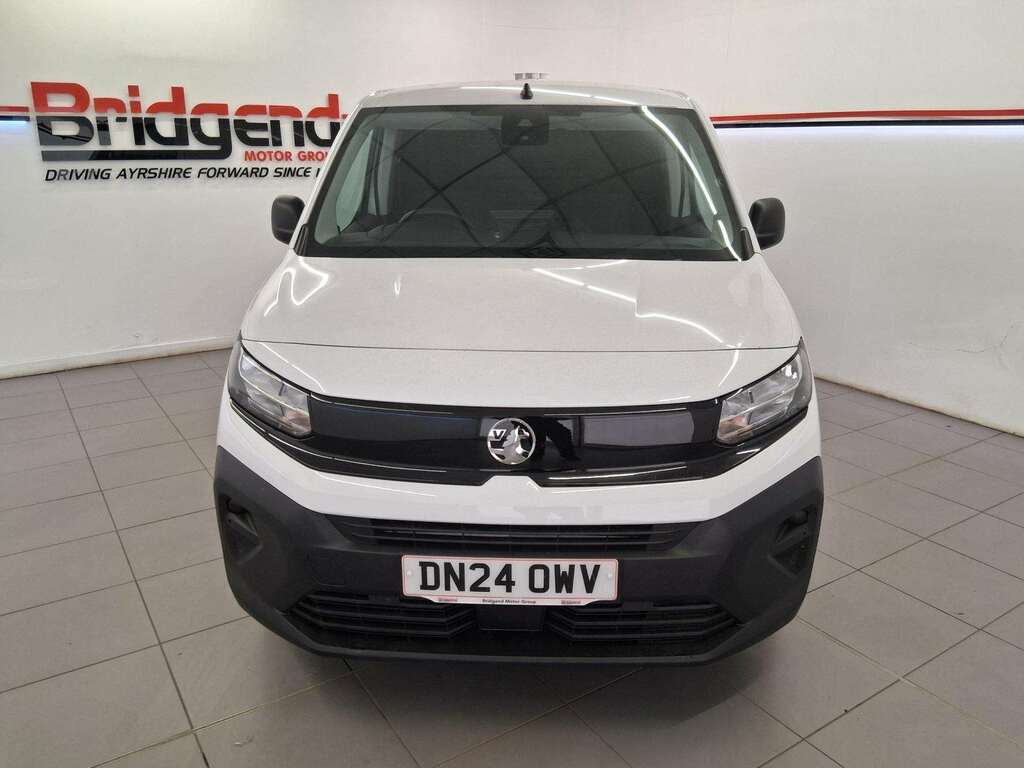 Vauxhall Combo 1.5 Turbo D 2300 Prime Panel Van White