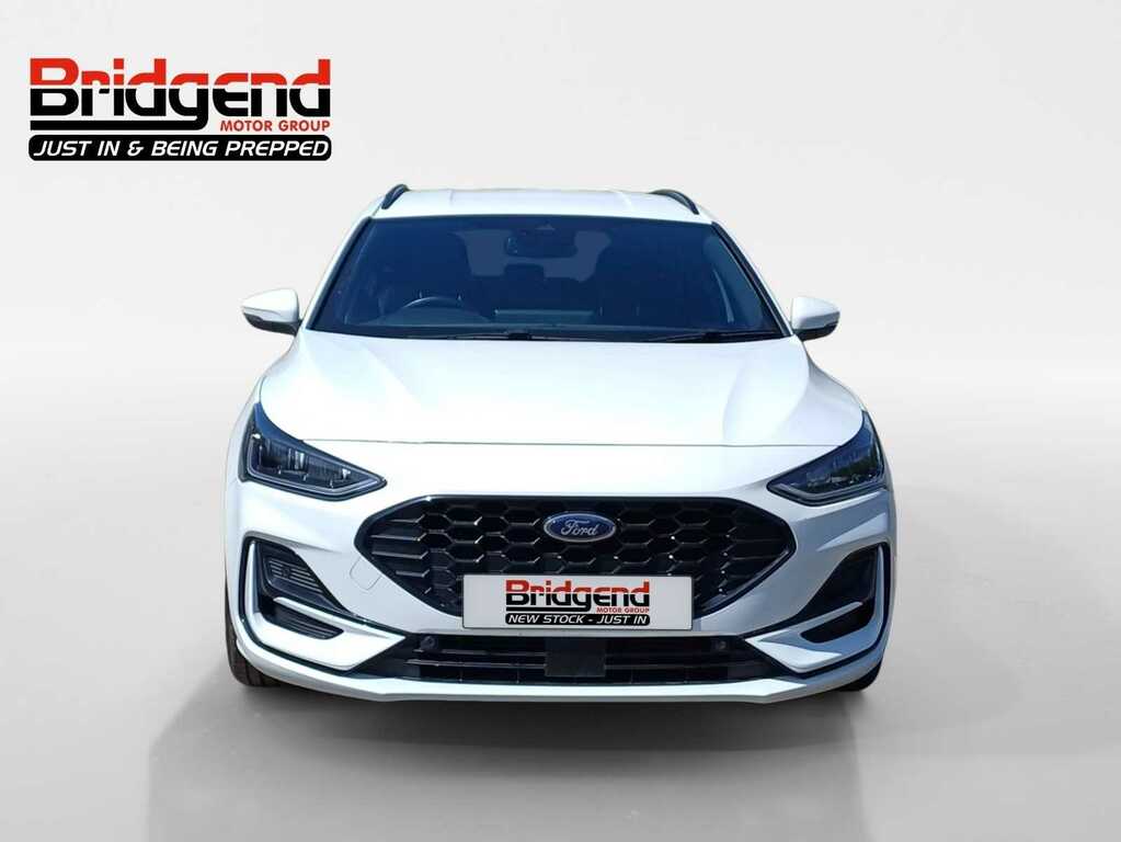 Ford Focus 1.0T Ecoboost St-line Estate White