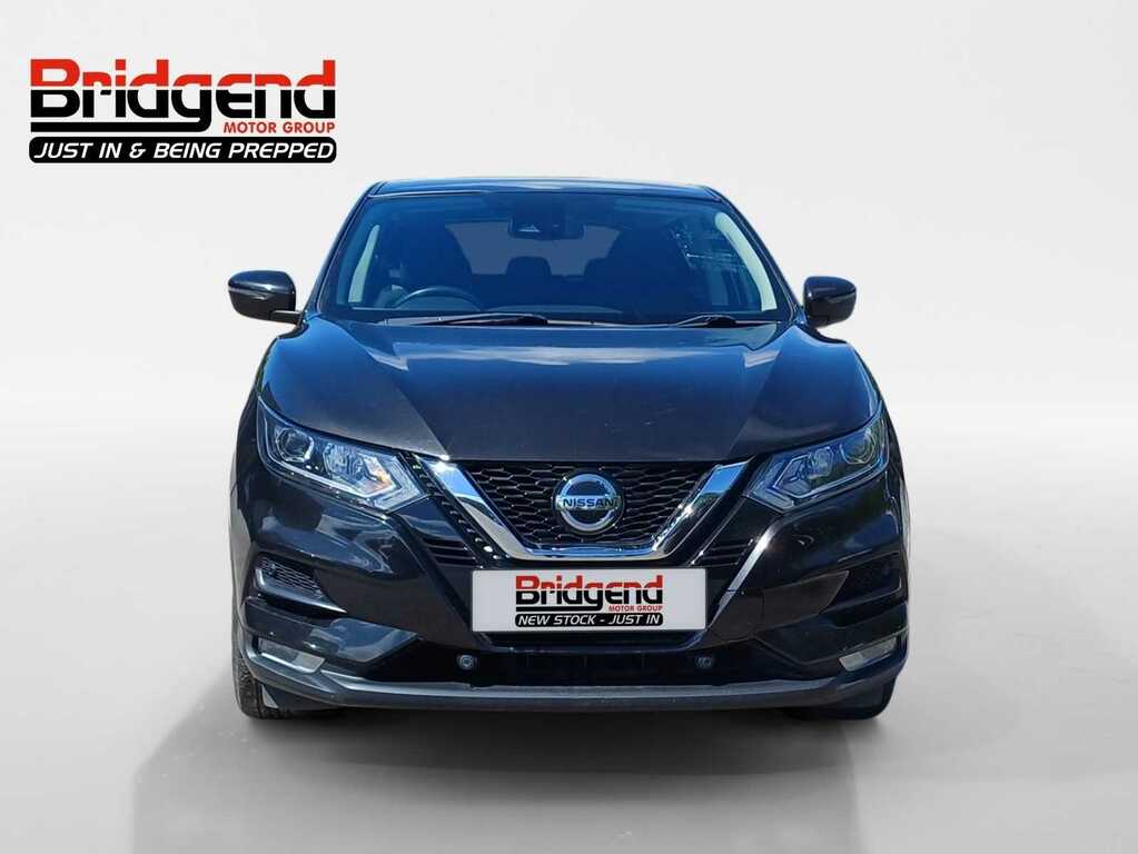 Nissan Qashqai 1.3 Dig-t Acenta Premium Suv Black