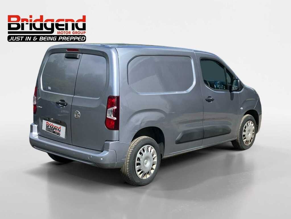 Vauxhall Combo L1 1.5 Turbo D 2300 Sportive Panel Van YR22SXY Grey #3