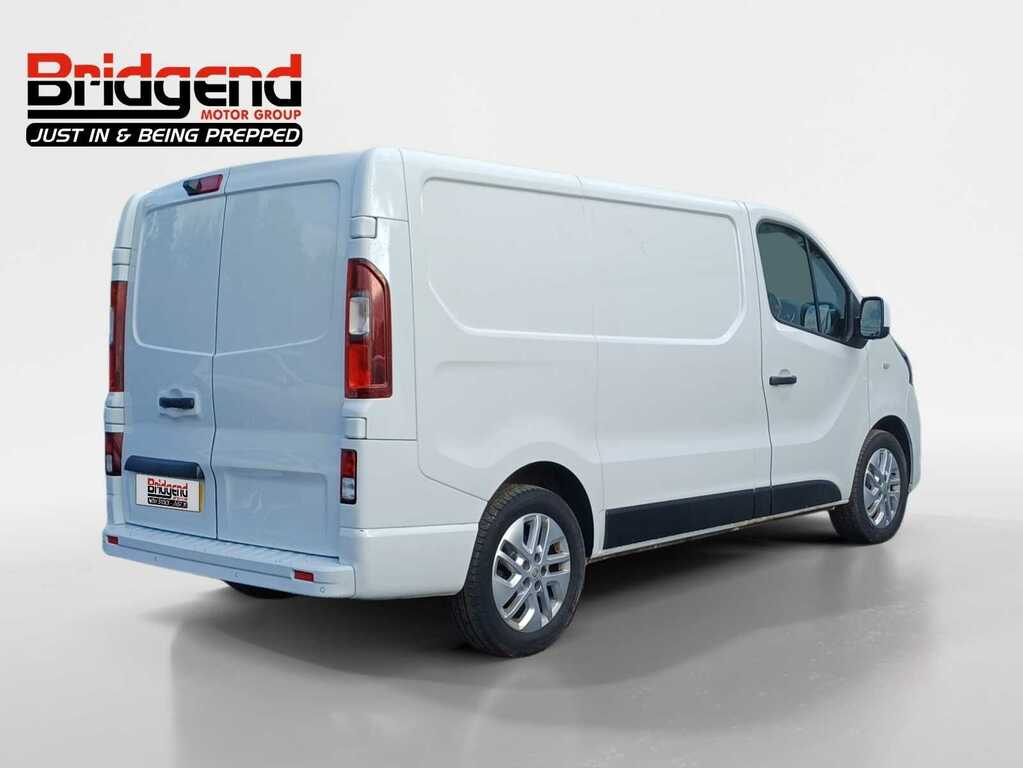 Renault Trafic 2.0 Dci Energy 28 Sport Panel Van Manua SB70YLM White #3