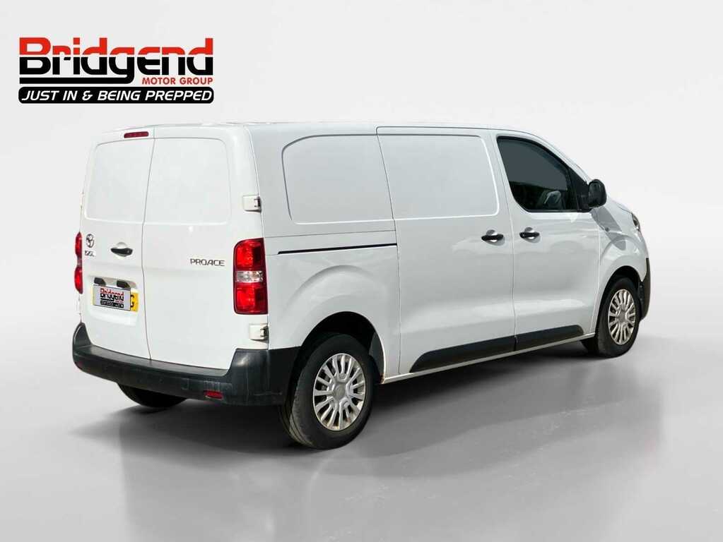 Toyota PROACE 2.0D Icon Medium Panel Van 6Dr Mwb E White #3