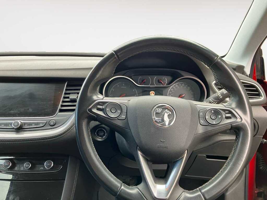 Vauxhall Grandland 1.2 X Turbo Griffin Edition Suv Red #4