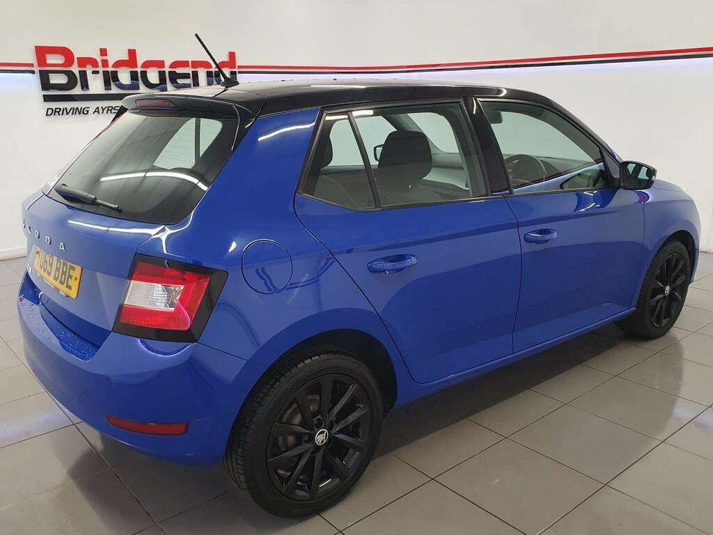 Skoda Fabia 1.0 Colour Edition Hatchback YO69BBE Blue #6