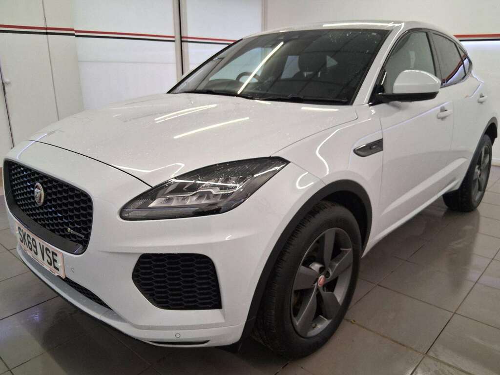 Jaguar E-Pace 2.0 D180 Chequered Flag Suv 4Wd SK69VSE White #3