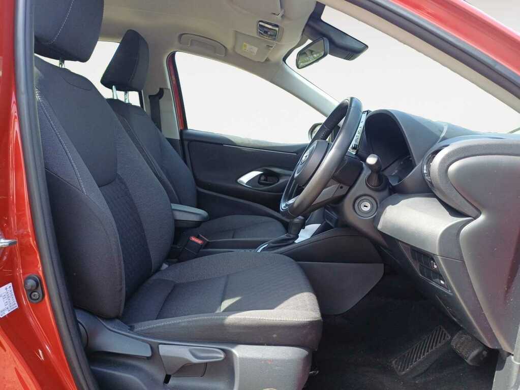 Toyota Yaris 1.5 Vvt-h Icon URZ4852 Red #3
