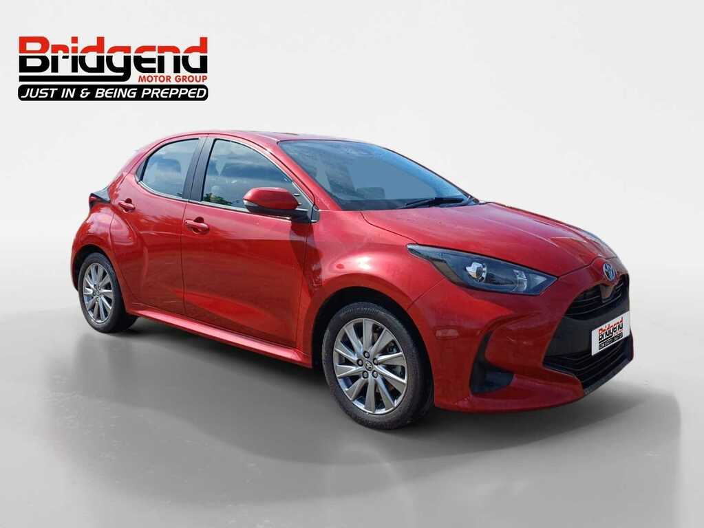 Toyota Yaris 1.5 Vvt-h Icon URZ4852 Red #2