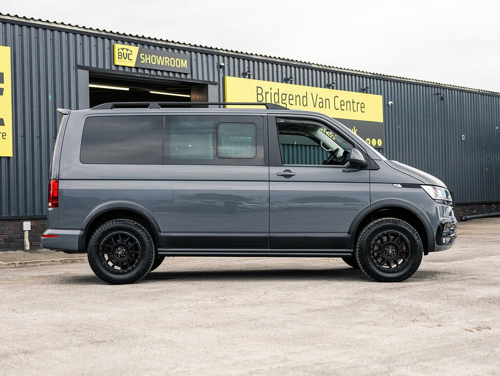 Volkswagen Transporter T6.1 T32 2.0 Tdi 150 Bhp 4Motion L1 Swb Highline 6 CE22JKX Grey #5
