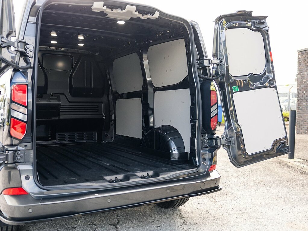 Ford Transit Custom Signature 320 2.0 Ecoblue 136 Bhp Limited L1 Swb P WN74BVU #2