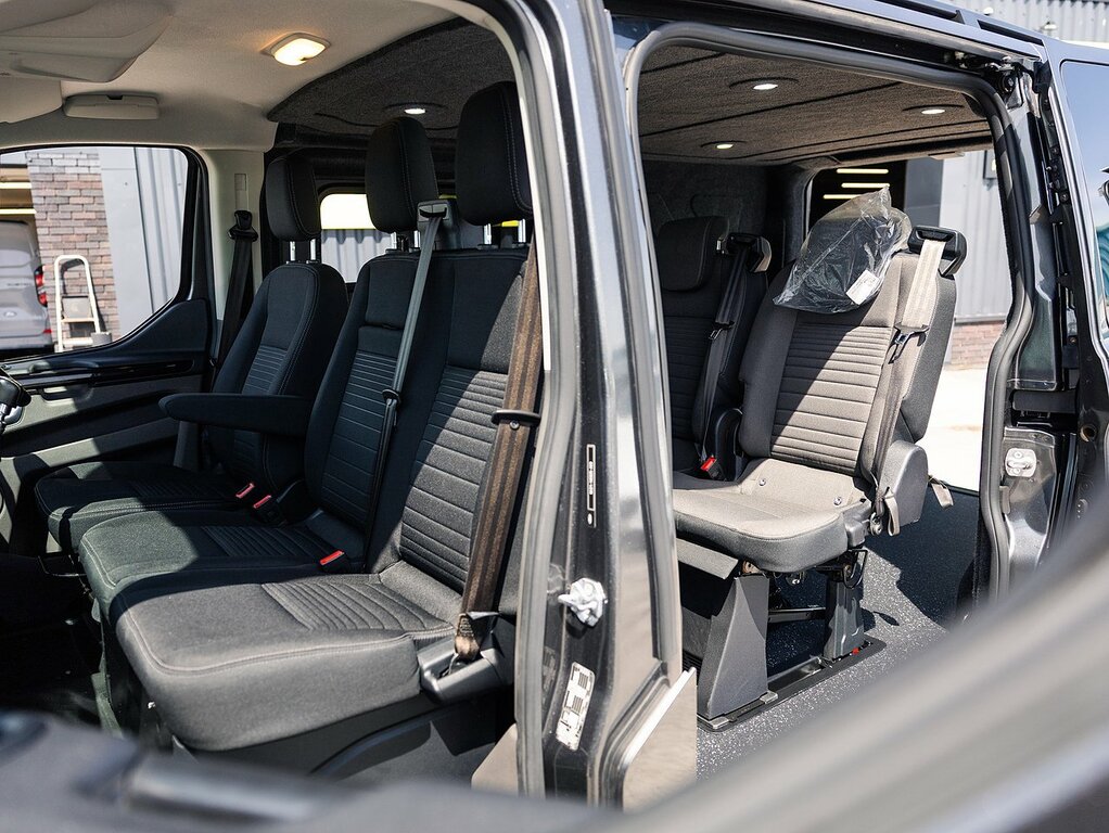 Ford Transit Custom Signature 300 Limited 2.0 Ecoblue 130 Bhp L1 Swb 6