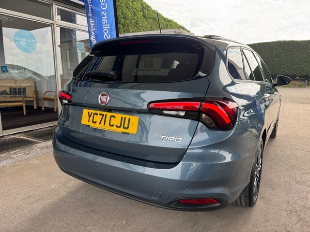 Fiat Tipo Life Estate YC71CJU Blue #3