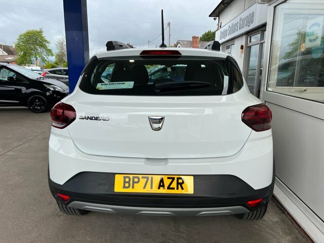 Dacia Sandero Stepway Tce Prestige Hatchback BP71AZR White #4