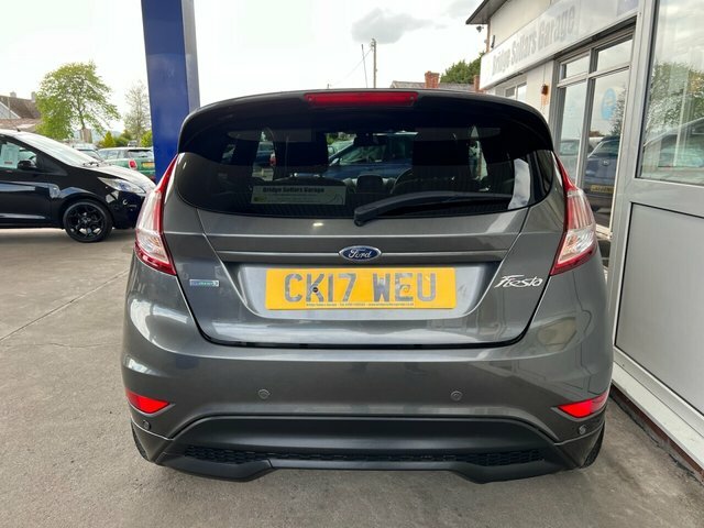 Ford Fiesta Ecoboost St-line Hatchback CK17WEU Grey #4