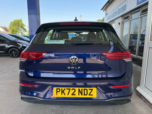 Volkswagen Golf Tsi Life Hatchback PK72NDZ Blue #4