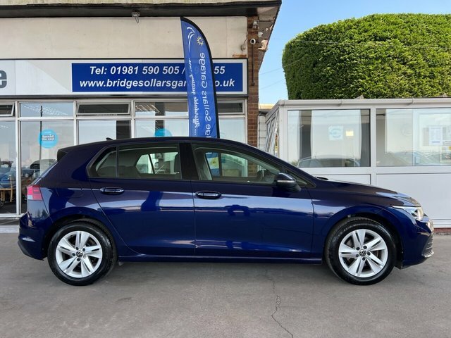 Volkswagen Golf Tsi Life Hatchback PK72NDZ Blue #2