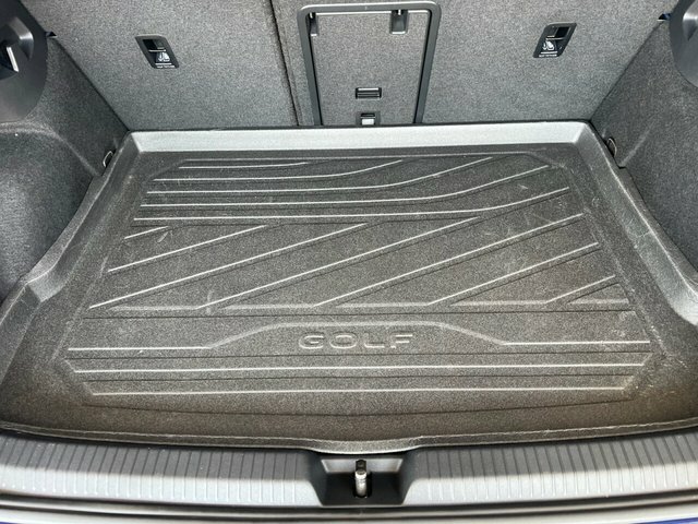 Volkswagen Golf Tsi Life Hatchback PK72NDZ Blue #6
