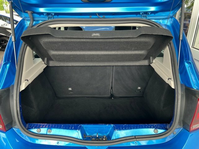 Dacia Sandero Stepway Tce Essential Hatchback CF68KKN Blue #5