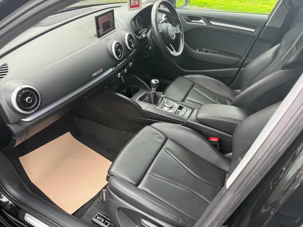 Audi A3 Sportback 35 Tfsi Sport Black #4
