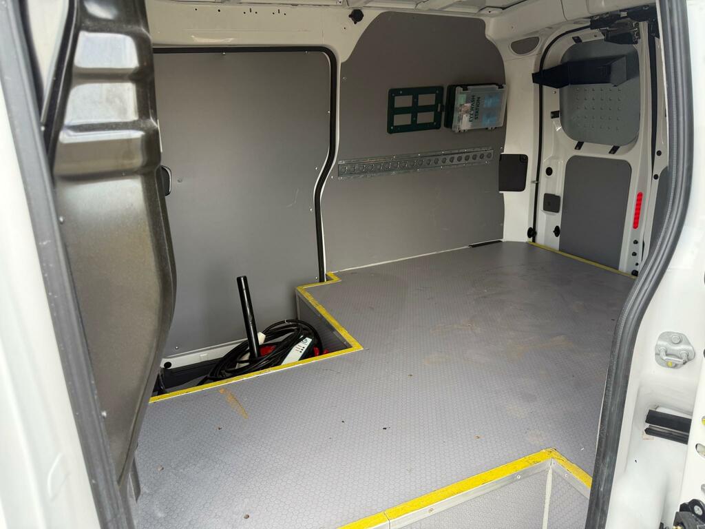 Nissan e-NV200 E Acenta Rapid Plus White #6