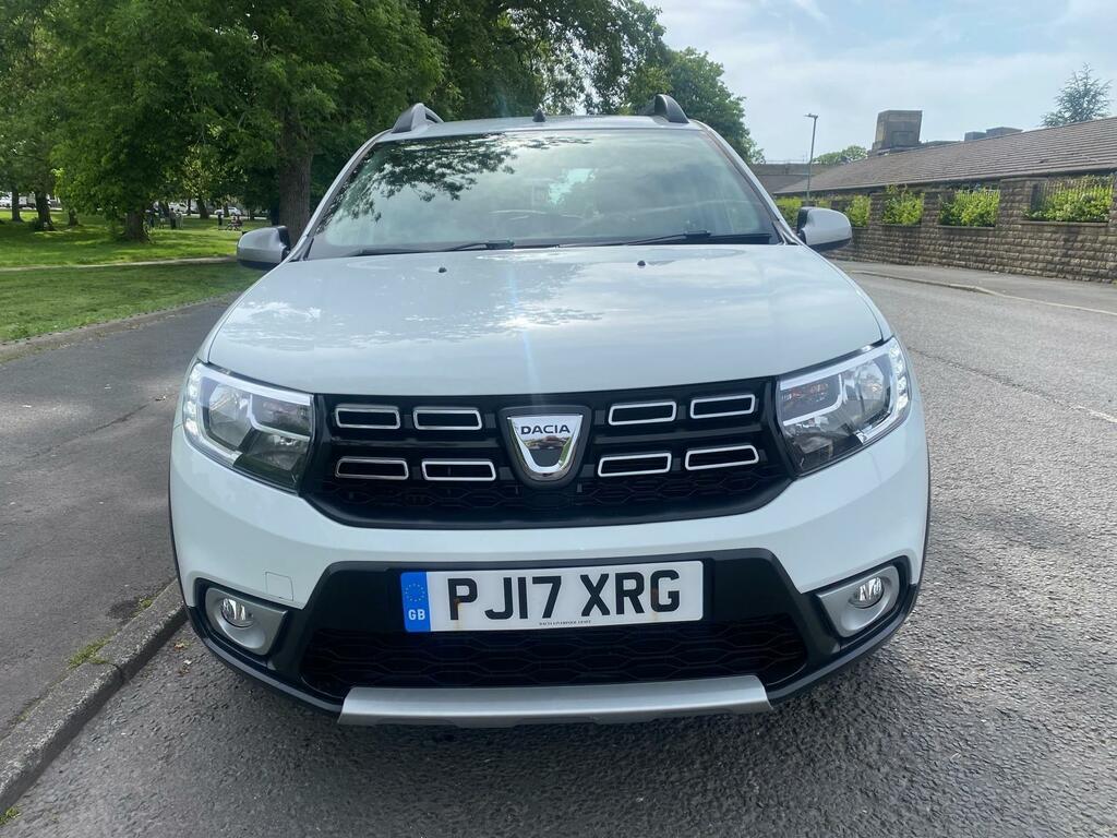 Dacia Sandero Stepway Ambiance Tce PJ17XRG White #2