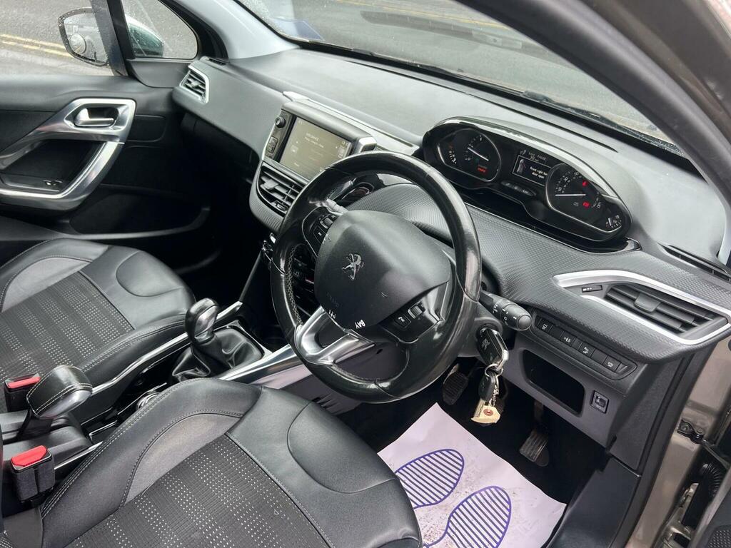 Peugeot 2008 Suv 1.6 E-hdi Allure Euro 5 Ss 201564 LJ64SFK Grey #3