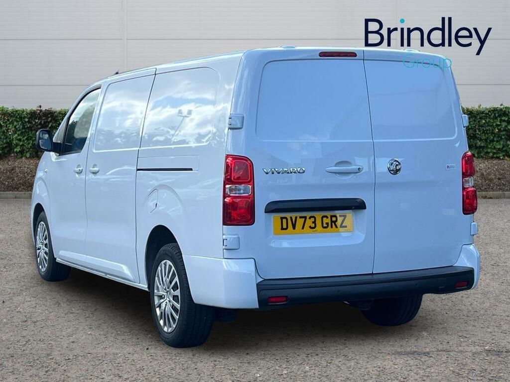 Vauxhall Vivaro 1.5 Turbo D 2900 Pro Panel Van 6Dr L DV73GRZ White #3