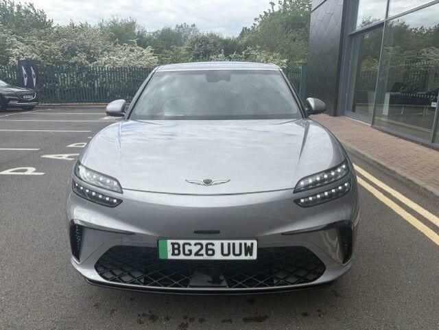 Genesis GV60 84Kwh Pure Silver #2
