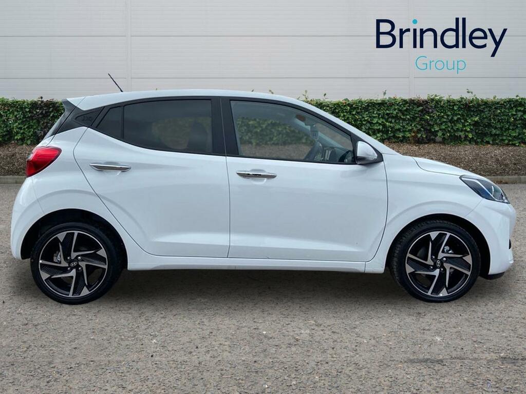 Hyundai I10 1.2 Premium Hatchback Euro 6 S BG26VGL White #6