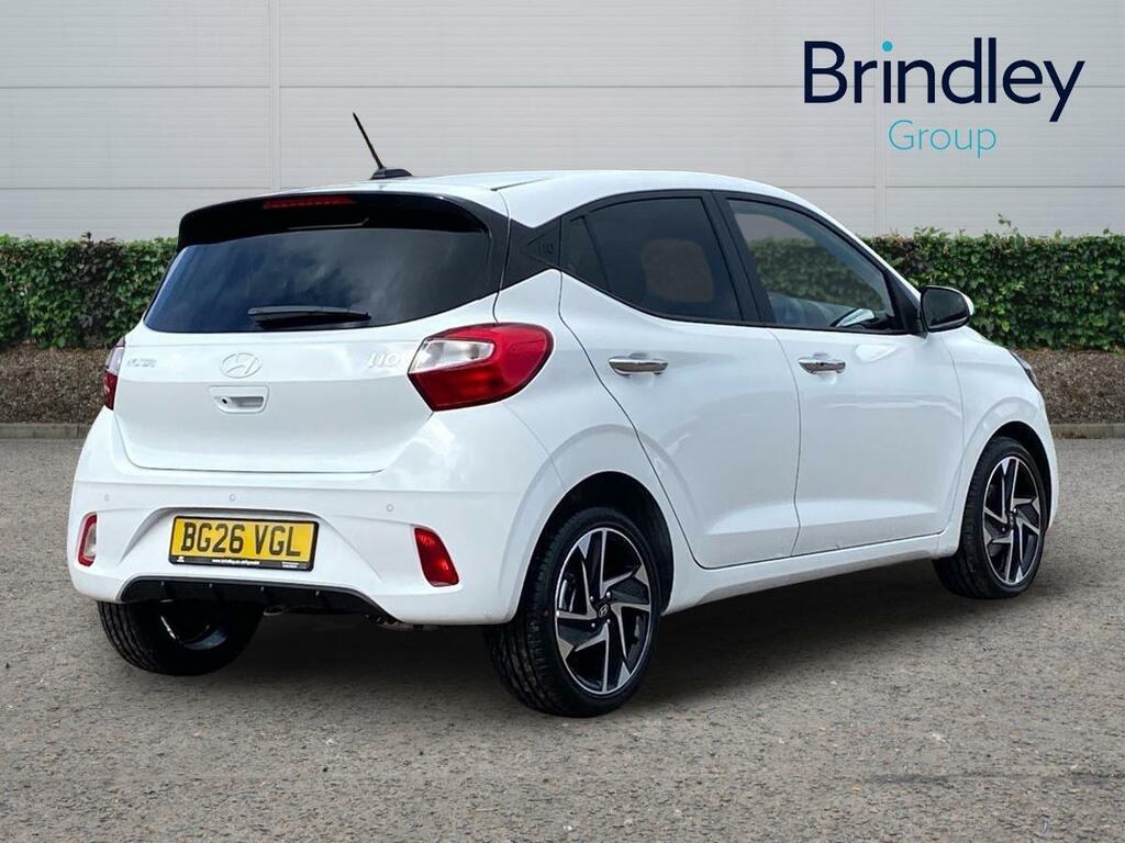 Hyundai I10 1.2 Premium Hatchback Euro 6 S BG26VGL White #4