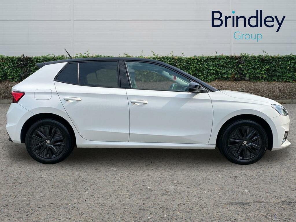 Skoda Fabia 1.0 Tsi Colour Edition Hatchback BP23EHD White #6