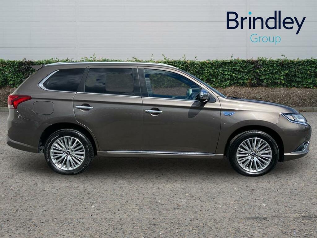 Mitsubishi Outlander 2.4H Twinmotor 13.8Kwh Dynamic Suv Plug WN20CBY Brown #6