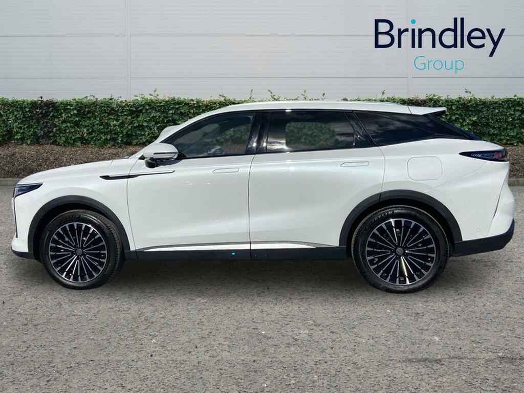 Omoda 9 1.5T Shs 34.46Kwh Noble Suv Plug-in Hyb DF25XHO White #5