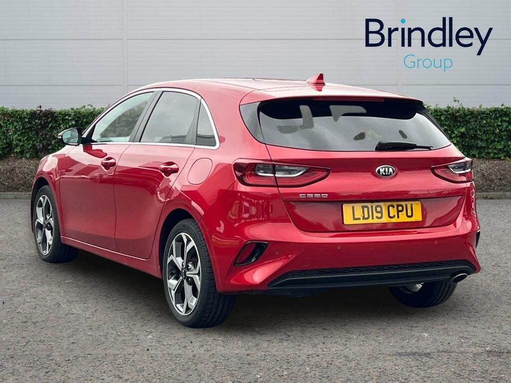 Kia Ceed 1.6 Crdi 3 Hatchback Euro 6 Ss LD19CPU Red #3
