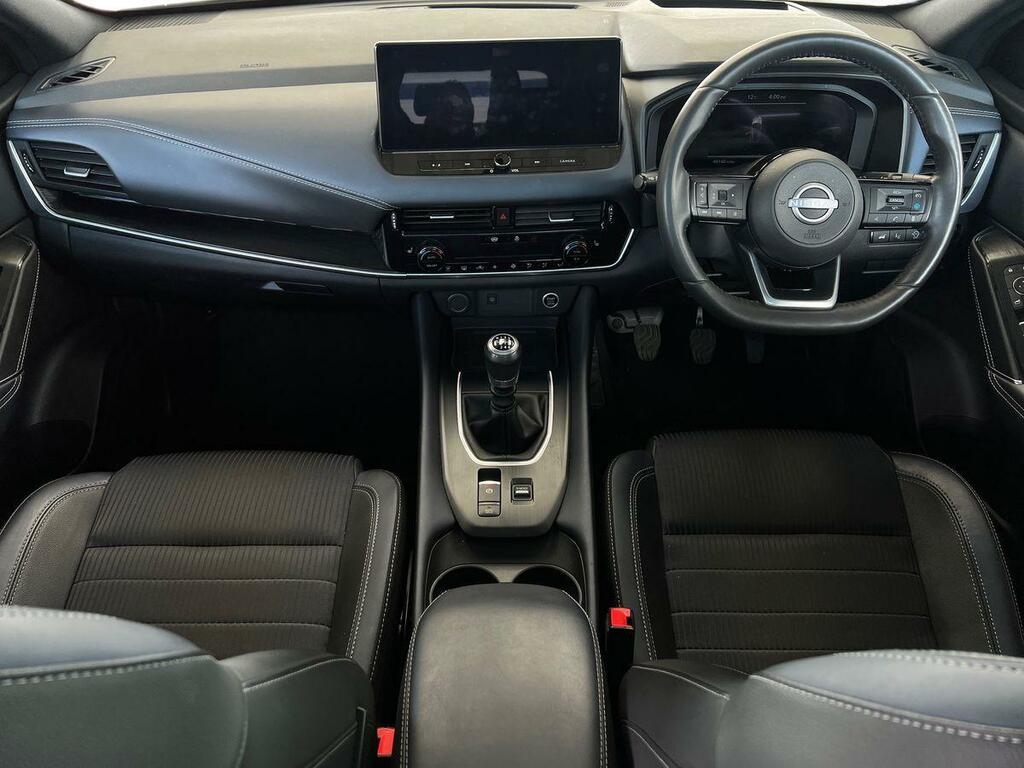 Nissan Qashqai 1.3 Dig-t Mhev Tekna Suv Hybrid BW73XUN White #4