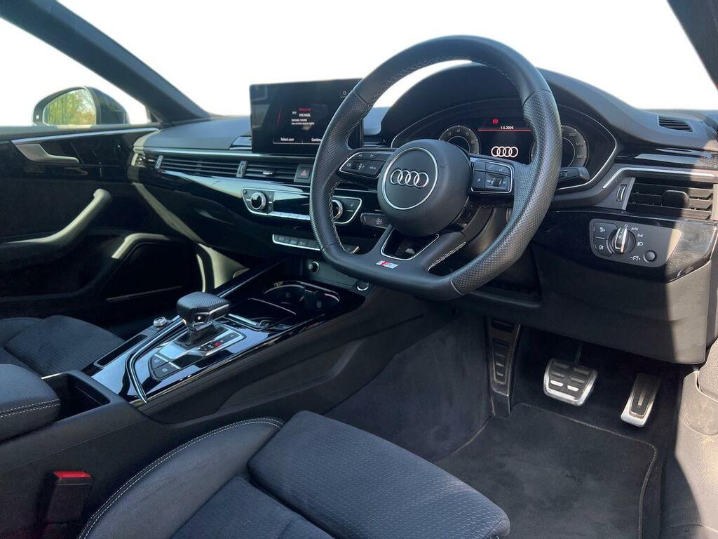 Audi A5 2.0 Tfsi 40 Black Edition Coupe S Troni BL23NMV Grey #4