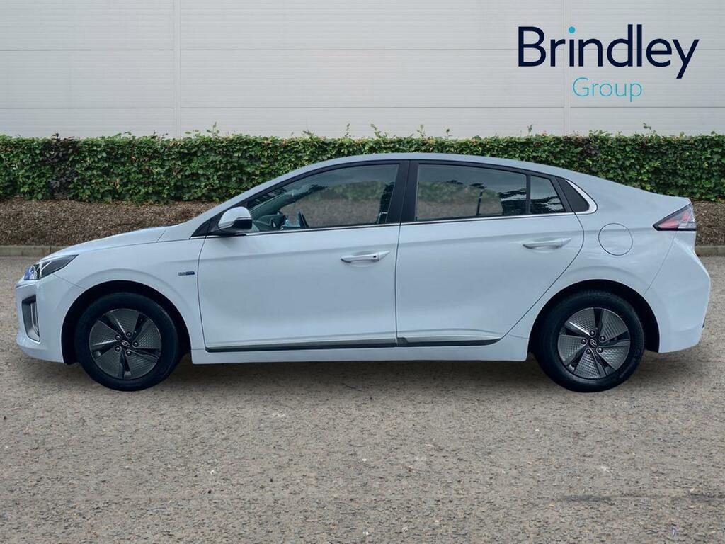 Hyundai Ioniq 1.6 H-gdi Premium Hatchback Hybrid Dct White #5