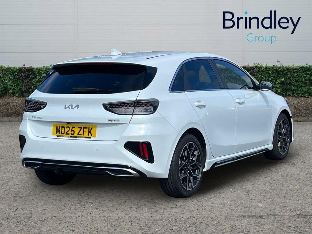 Kia Ceed 1.5 T-gdi Gt-line Hatchback Euro White #4