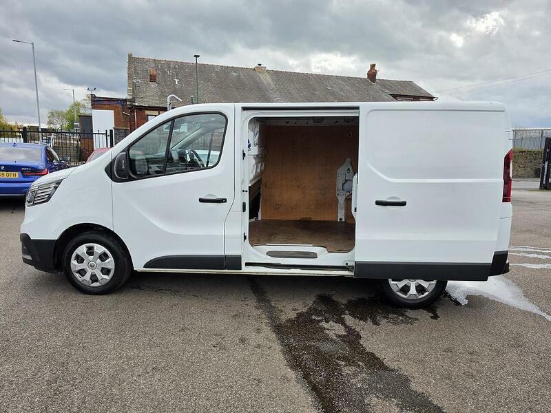 Renault Trafic 2.0 Dci Blue Sl28 Business Panel Van M FP72XHC White #5