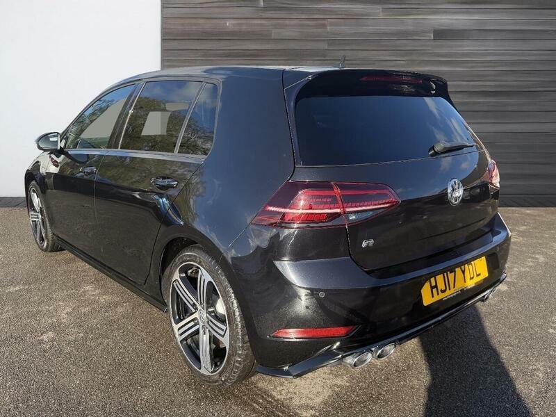 Volkswagen Golf 2.0 Tsi Bluemotion Tech R Hatchback Dsg HJ17YDL Black #4