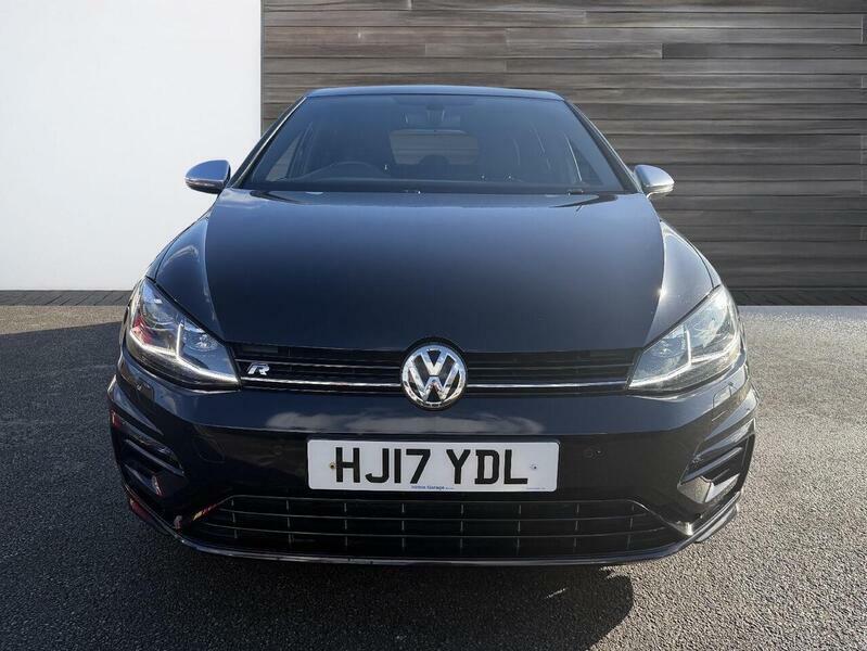 Volkswagen Golf 2.0 Tsi Bluemotion Tech R Hatchback Dsg HJ17YDL Black #2