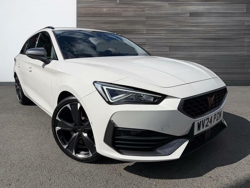 Cupra Leon 1.4 Ehybrid 12.8Kwh Vz2 Estate Plug-in White